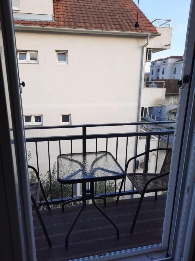 Ioannis Apartments Тиват Экстерьер фото