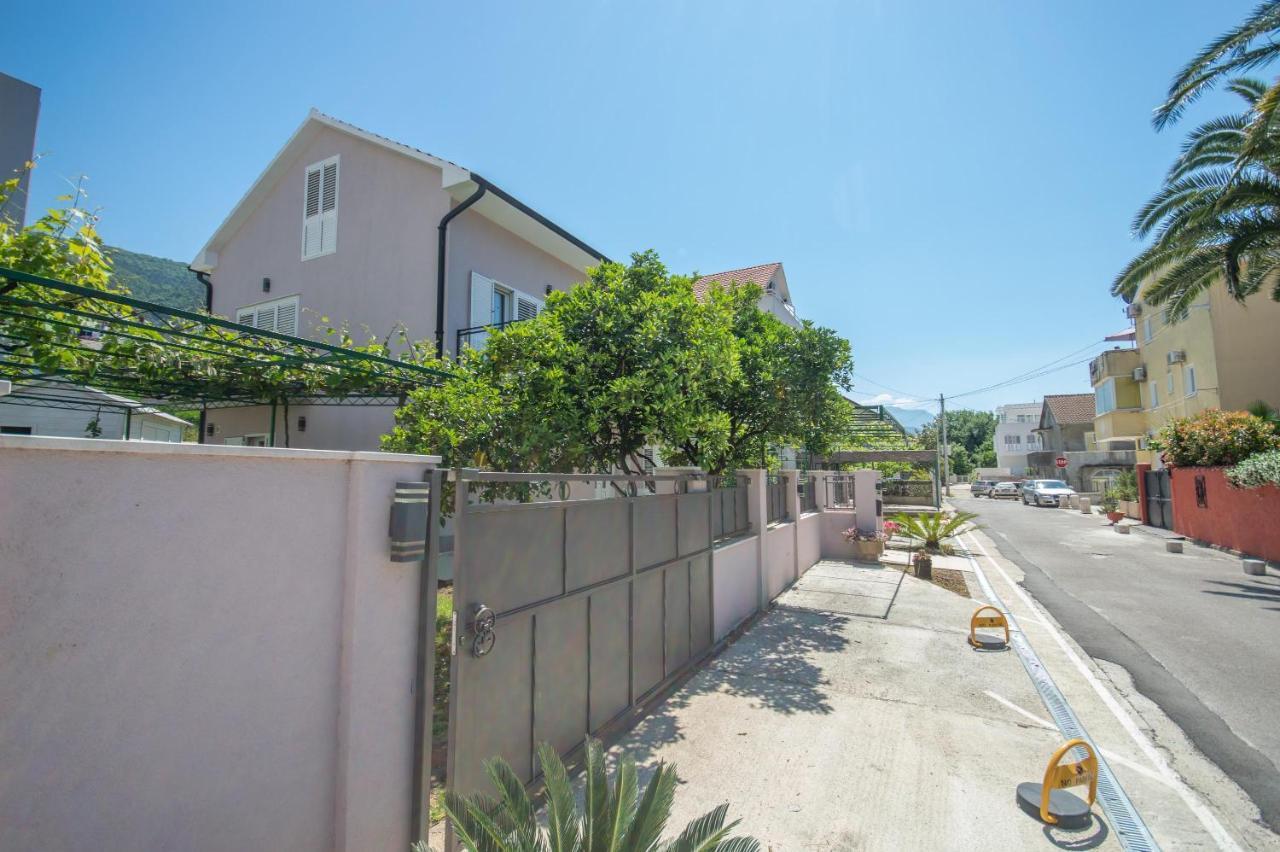 Ioannis Apartments Тиват Экстерьер фото
