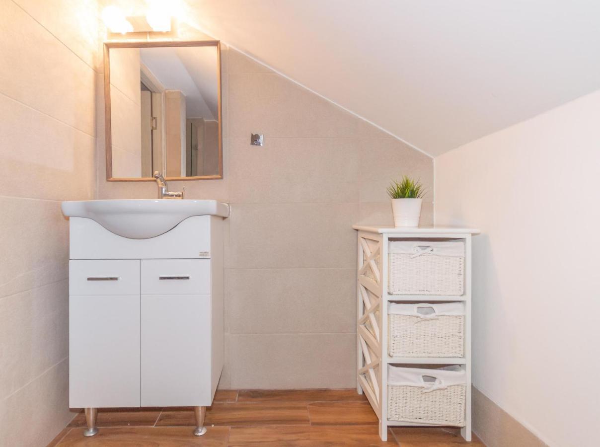Ioannis Apartments Тиват Экстерьер фото