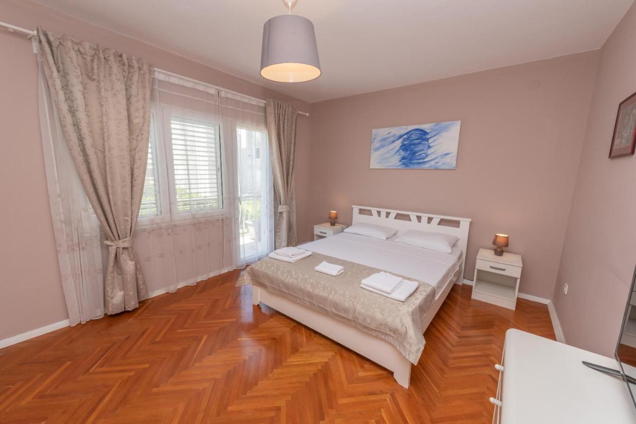 Ioannis Apartments Тиват Экстерьер фото