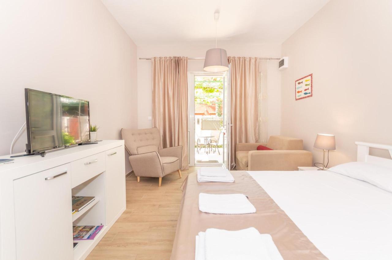 Ioannis Apartments Тиват Экстерьер фото