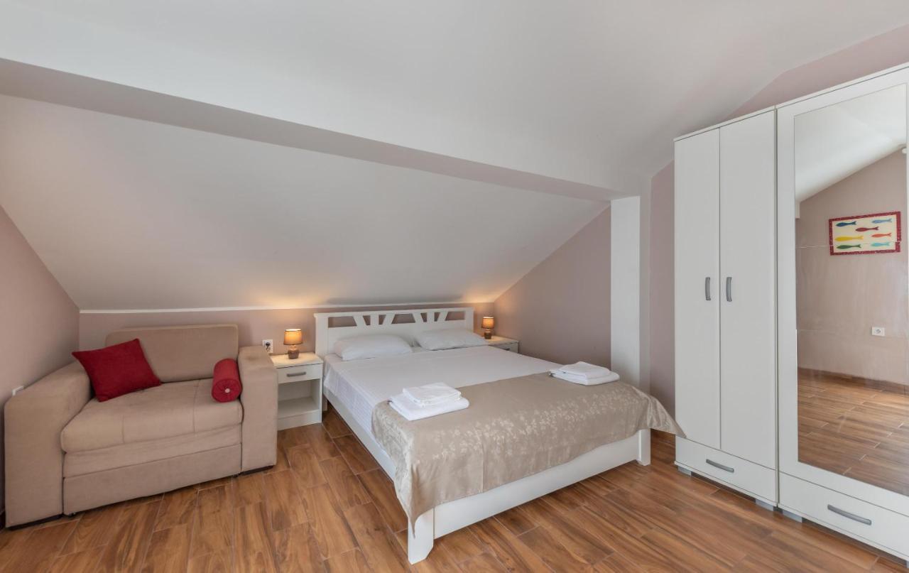 Ioannis Apartments Тиват Экстерьер фото